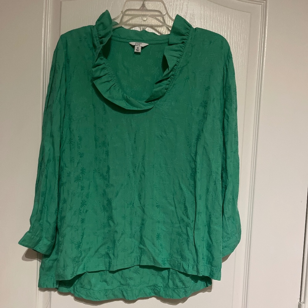 Crown & Ivy Green Pullover Top with Ruffle Neckline